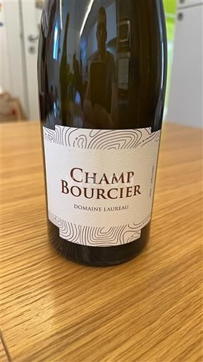 Thung lũng sông Loire Savennières Domaine Laureau Champ Bourcier 2020