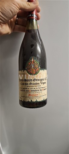 Burgundy Nuits-Saint-Georges Confrérie des Chevaliers du Tastevin Clos des Grandes Vignes 1979