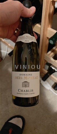 Burgundy Chablis Domaine Louis Moreau 2023