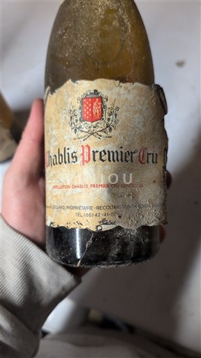 Burgundi Chablis Premier Cru Madeleines coquard 1983