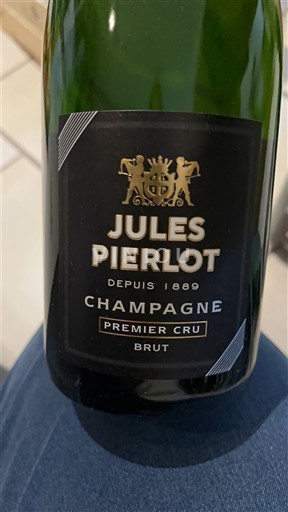 Šampanja Šampanjec Premier Cru Jules Pierlot Neleten.