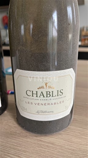 Burgundi Chablis La Chablisienne Les Vénérables 2015