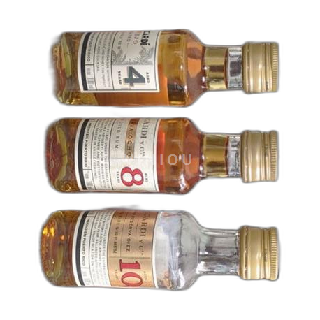 Rum Starý Collection 4 / 8 / 10 years Bacardi  Francie Nespecifikováno