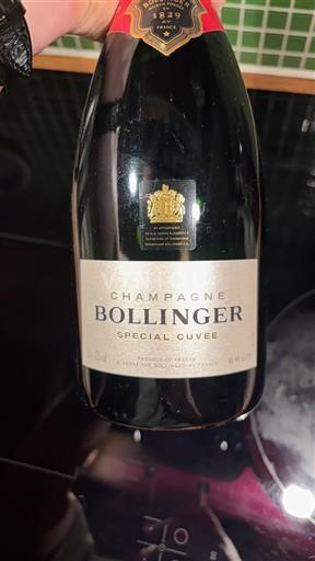 Champagne Bollinger Special 2024