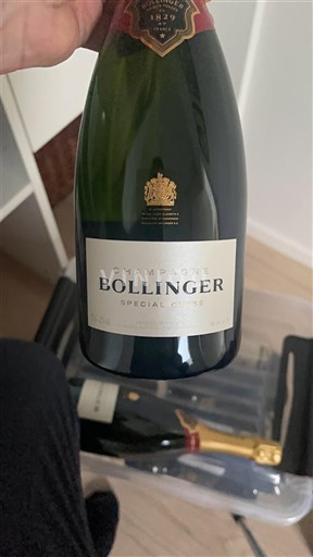 Champanhe Bollinger Special 2024