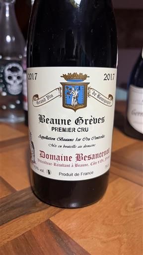 Burgundy Beaune Premier Cru Domaine Besancenot Beaune Grèves Premier Cru 2017