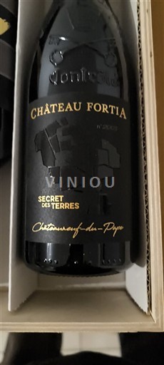 Rhône Valley Châteauneuf-du-Pape Château Fortia Secret des Terres Non-Vintage