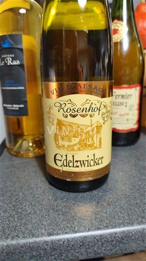 Alsace Edelzwicker Rosenhof Edelzwicker Không niên vụ