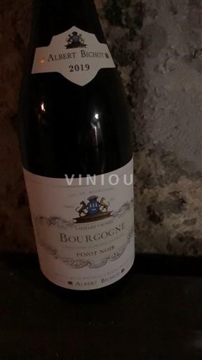 Burgundsko Albert Bichot 2019