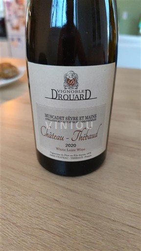 Thung lũng sông Loire Muscadet Sèvre et Maine Vignoble Drouard Château-Thébaud 2020