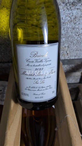 Thung lũng sông Loire Muscadet Sèvre et Maine Briords Vieilles Vignes 2023