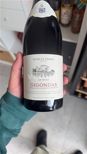 Thung lũng Rhône Gigondas Famille Perrin La Gille Không niên vụ