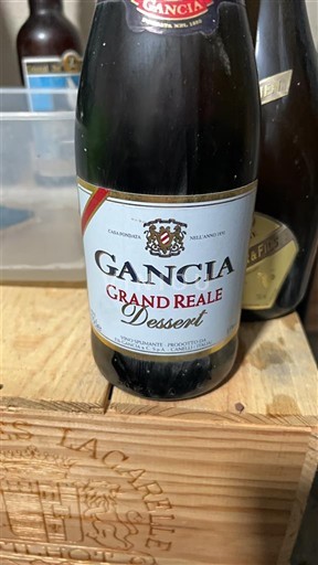 Piemonte Ospecificerad Gancia Grand Reale Dessert Icke årgångsbetecknad