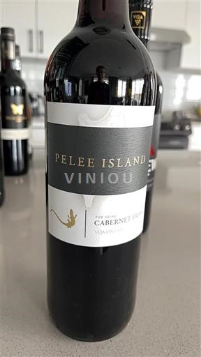 Ontario Lake Erie North Shore VQA Pelee Island Cabernet Franc 2022