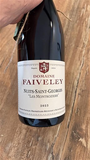 Бургундія Нюї-Сен-Жорж Domaine Faiveley Les Montroziers 2023