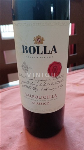 Wines of Veneto Valpolicella Bolla Classico 2023