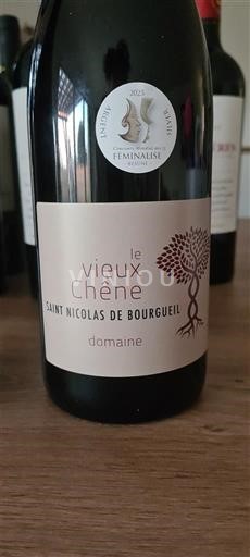 Vine Rouge sec Le Vieux Chêne 2024 Frankrig Loire-dalen Saint-Nicolas-De-Bourgueil AOC