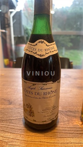 Rhônen laakso Côtes-du-rhône Angèle Souvannes Ei vuosikertaa