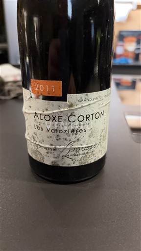 Burgundy Aloxe-Corton Domaine Laboursey Les Valozières 2011