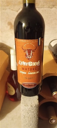 Languedoc và Roussillon Vùng đất Oc L'Effet Boeuf Maturé Không niên vụ