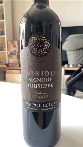 Veneto Valpolicella Signore Giuseppe Non-Vintage