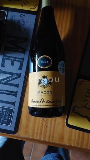 Burgundsko Mâcon a mâconské vesnice Bernard de Saint-Jean 2024