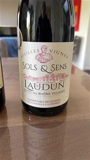 Thung lũng Rhône Không được chỉ định Sols & Sens Vieilles Vignes 2021