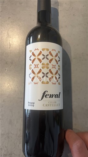 Katalánsko Priorat Celler Castellet Feral 2020
