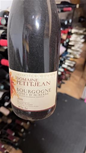 Bourgogne Bourgogne Côtes d'Auxerre Domaine Petitjean 2006