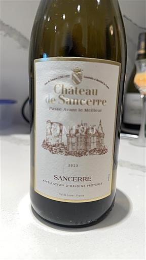 Thung lũng sông Loire Sancerre. Château de Sancerre 2023