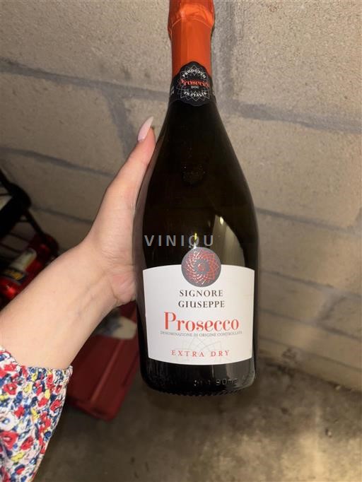 Veneto Prosecco Signore Giuseppe Extra Dry Non-Vintage
