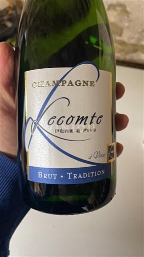 Šampanja Šampanjec Lecomte Père & Fils Brut Tradition Neleten.