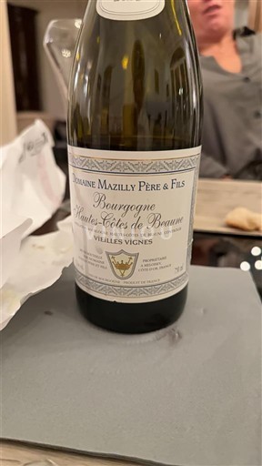 Borgoña No especificado Domaine Mazilly Père & Fils Vieilles Vignes Sin añada