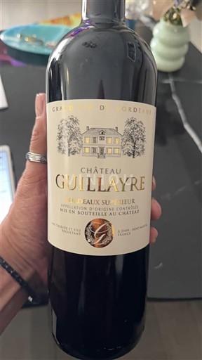 Bordeaux Blaye-Côtes-de-Bordeaux Château Guillayre Ei vuosikertaa