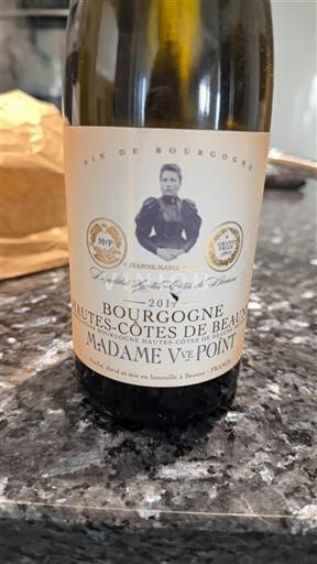 Burgundija Nespecificirano Madame Veuve Point 2017