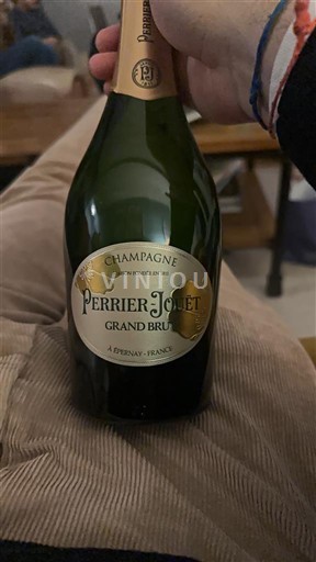 Šampanja Šampanjec Perrier-Jouët Grand Brut Neleten.