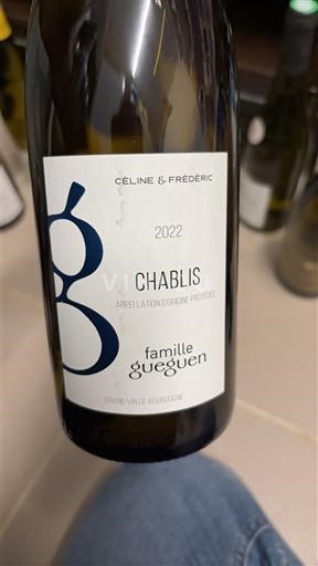 Burgundy Chablis Famille Gueguen 2022
