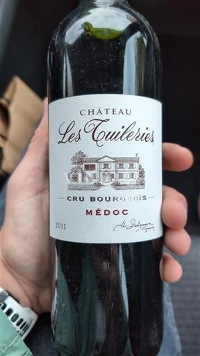 Bordeaux Médoc Cru Bourgeois Château Les Tuileries 2011