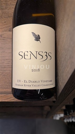 Vùng trồng nho được cấp phép California Russian River Valley Senses UV - El Diablo Vineyard 2018