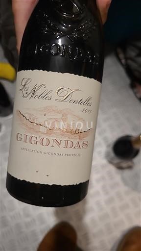 Thung lũng Rhône Gigondas Les Nobles Dentelles 2011