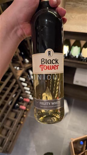 Rheinhessen Black Tower Fruity White Non-Vintage