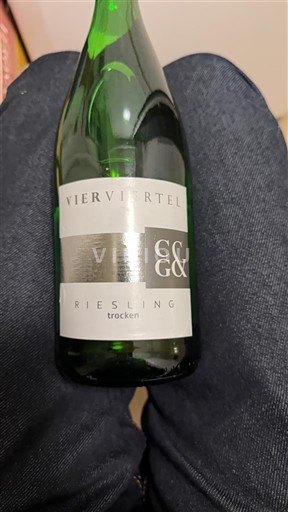 Mosela Vierviertel Riesling trocken 2023