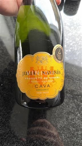 Katalonien Cava Julia & Navinès Ohne Jahrgang