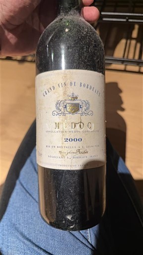 Burdeos Médoc Château La Tour de By 2000