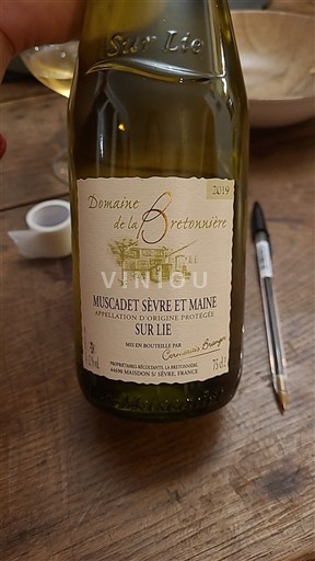 Thung lũng sông Loire Muscadet Sèvre et Maine Domaine La Bretonnière 2019