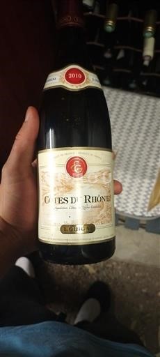 Rhônen laakso Côtes-du-rhône Château E.Guigal Ampuis 2010