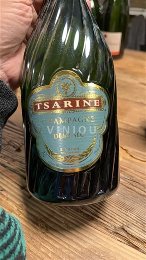 Samppanja Tsarine Ei vuosikertaa