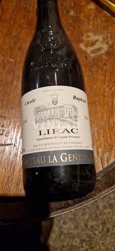 Údolí Rhôny Lirac Château La Genestière Raphaël 2014