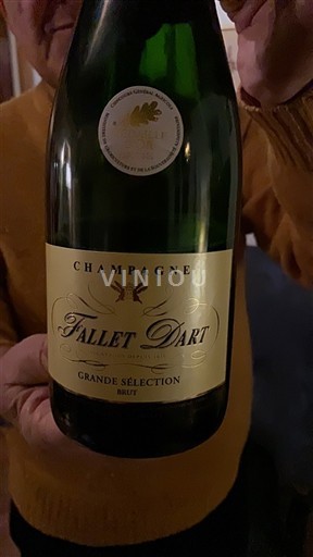 Šumivá vína Blanc brut Grande Sélection Fallet Dart Non millésimé Francie Champagne Šampanské AOC