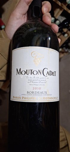 Bordeaux Baron Philippe de Rothschild Mouton Cadet 2010